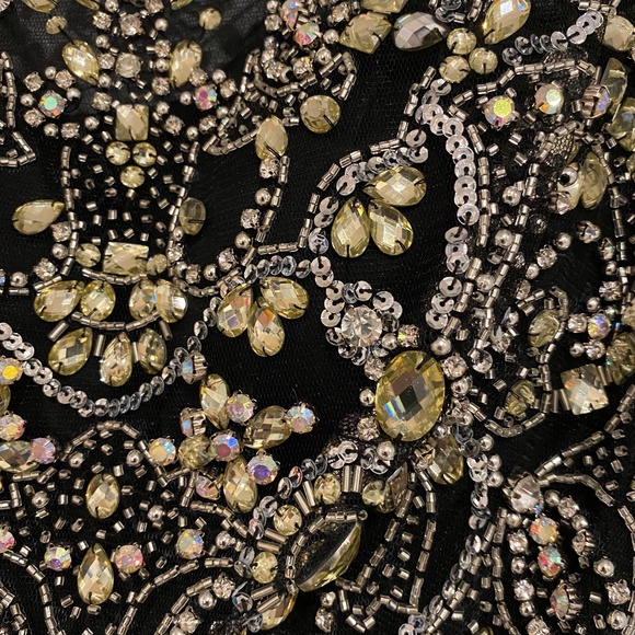 Black Beaded cocktail dress - Picture 5 of 8